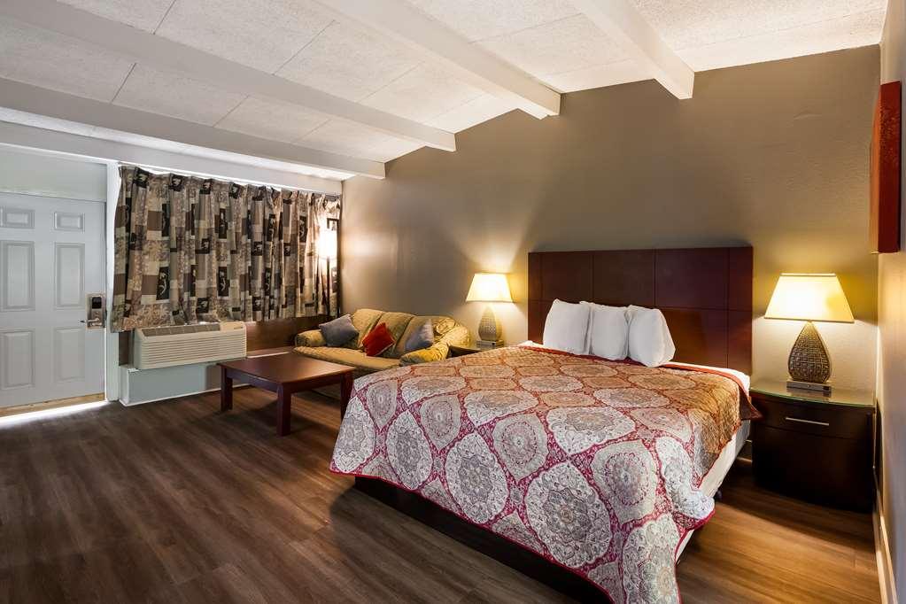 Knights Inn Fayetteville - Fort Bragg Номер фото