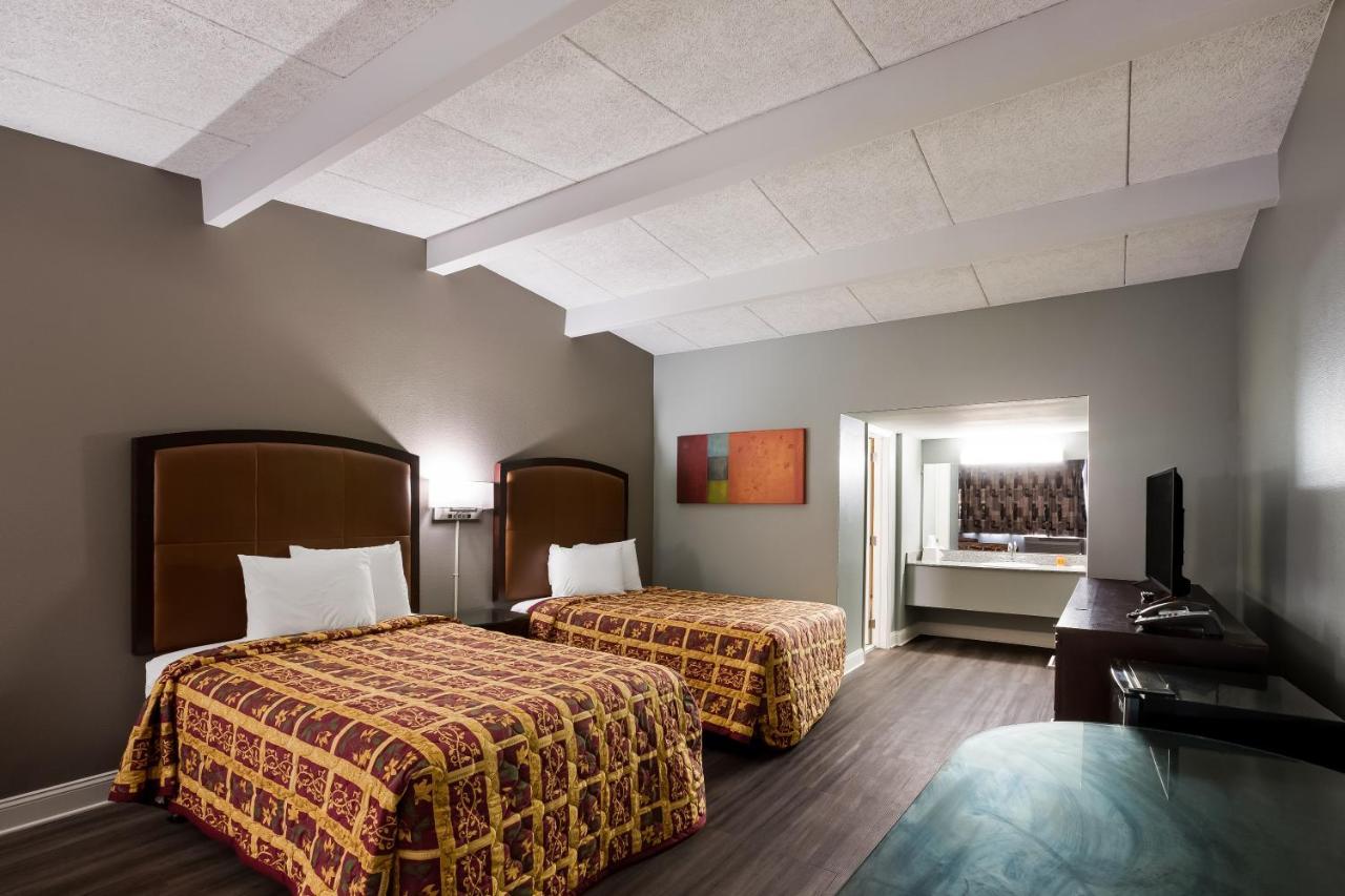 Knights Inn Fayetteville - Fort Bragg Экстерьер фото